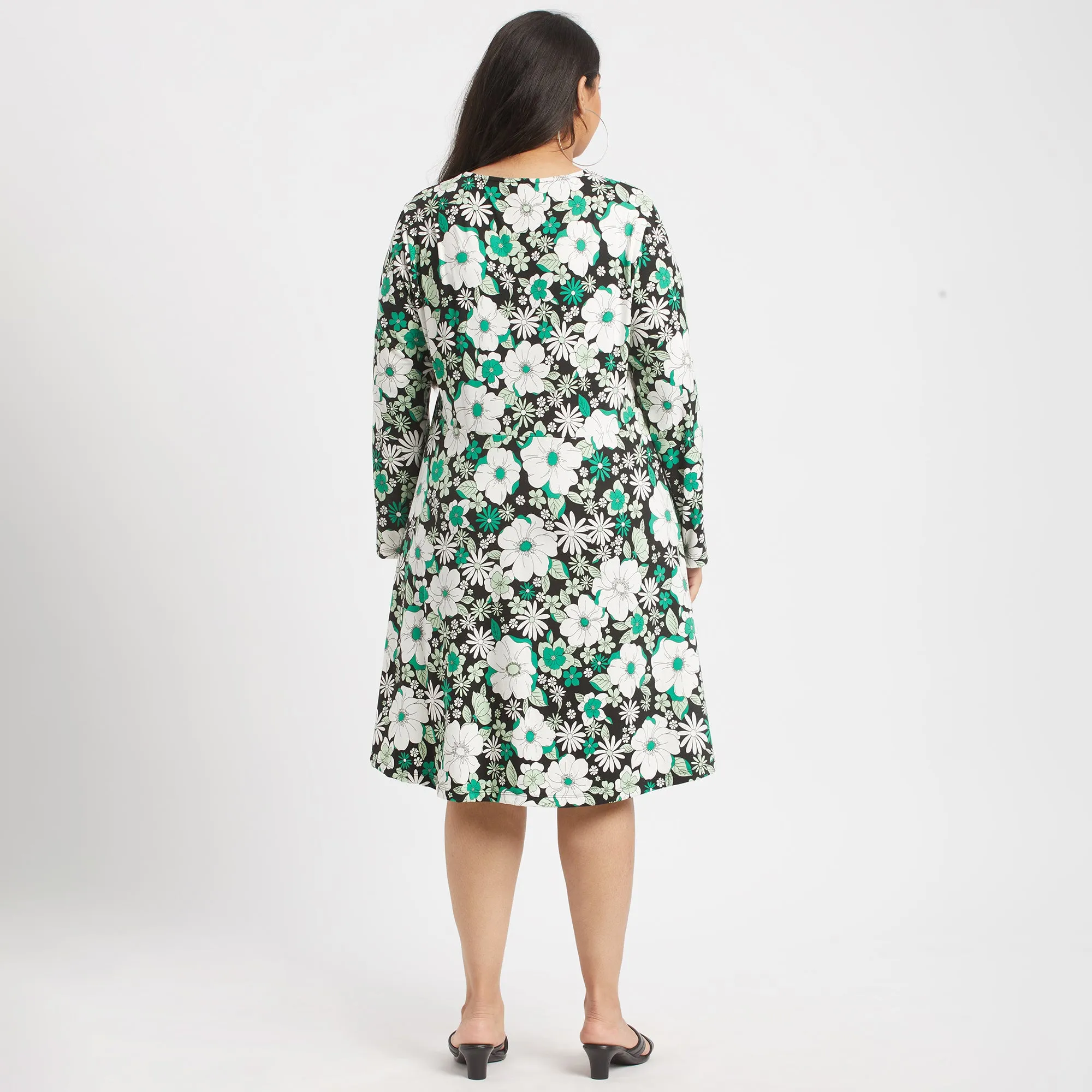 Green floral plus size knit jersey keyhole dress